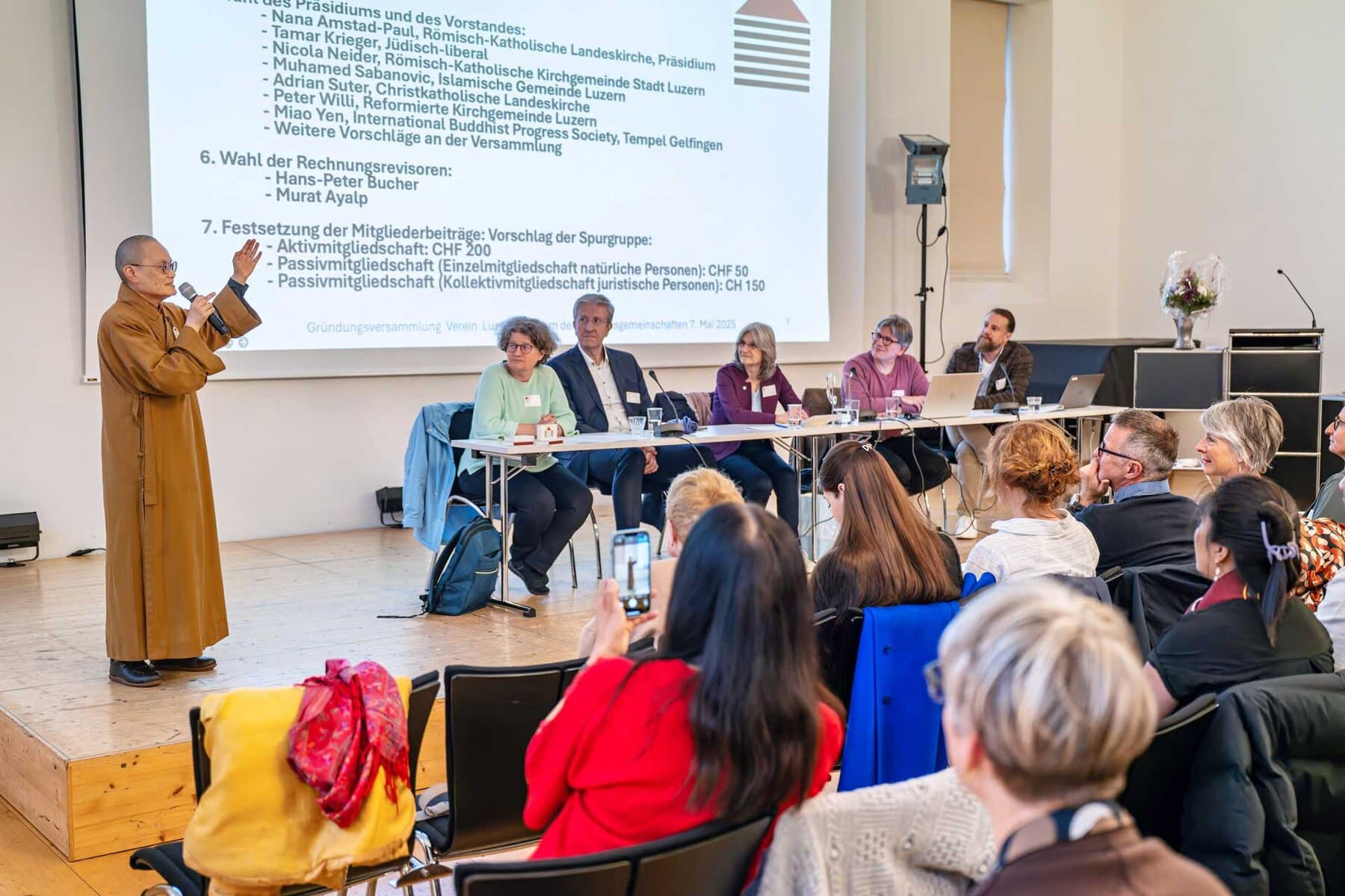 Neues Forum verbindet Religionen
