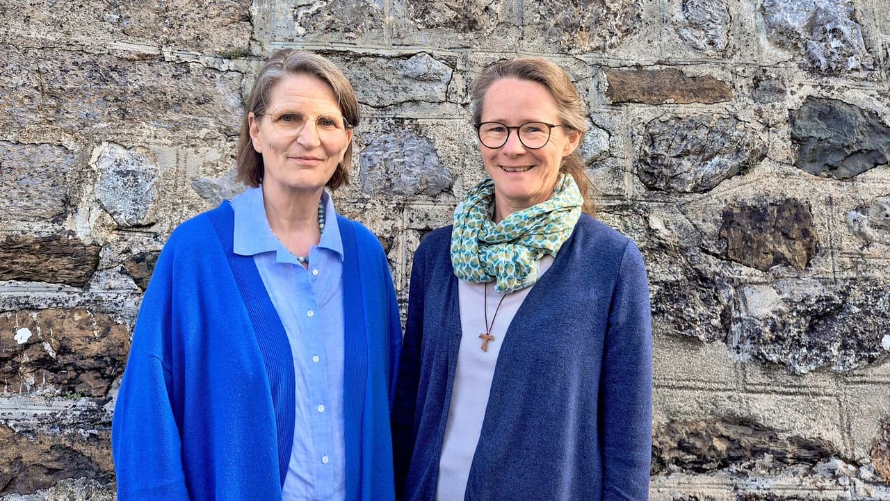Brigitte Drescher und Sr. Sabine Lustenberger